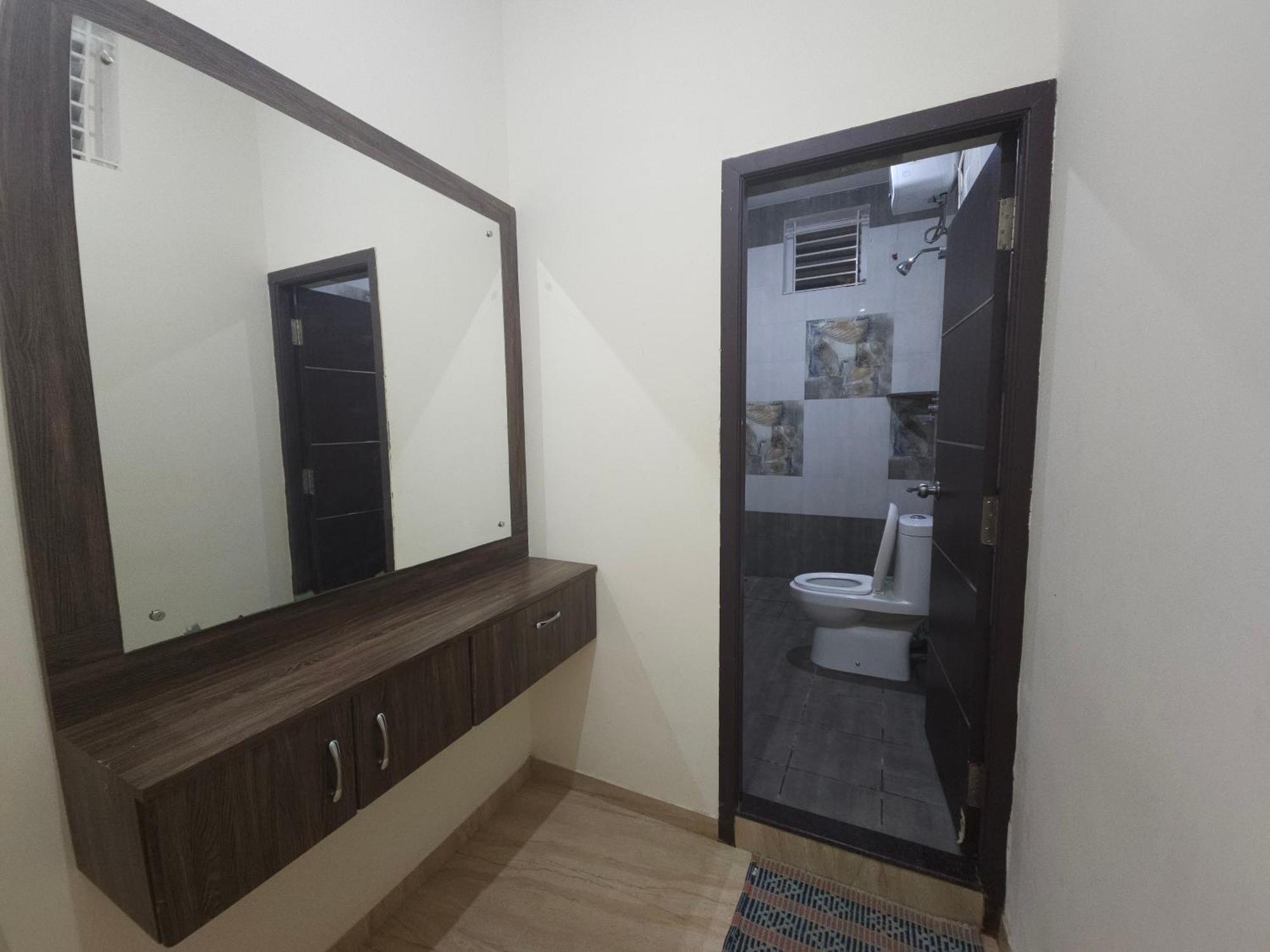 Shi'S Vilva - The Bungalow In Coimbatore - Near Airport, Kmch, Codesia Exterior photo